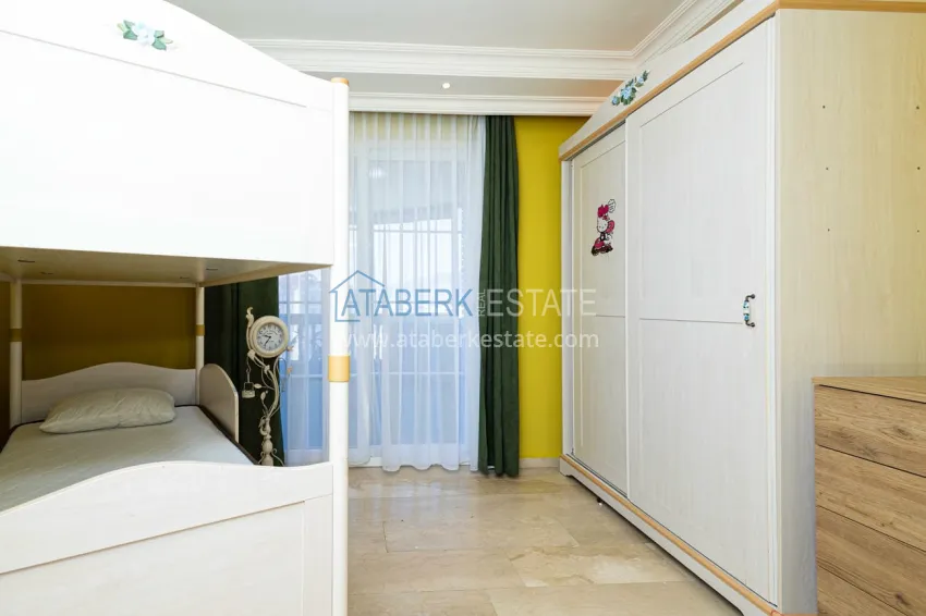 Purchase 2+1 apartment in Tosmur with sea view - a good offer with a spacious layout 16 