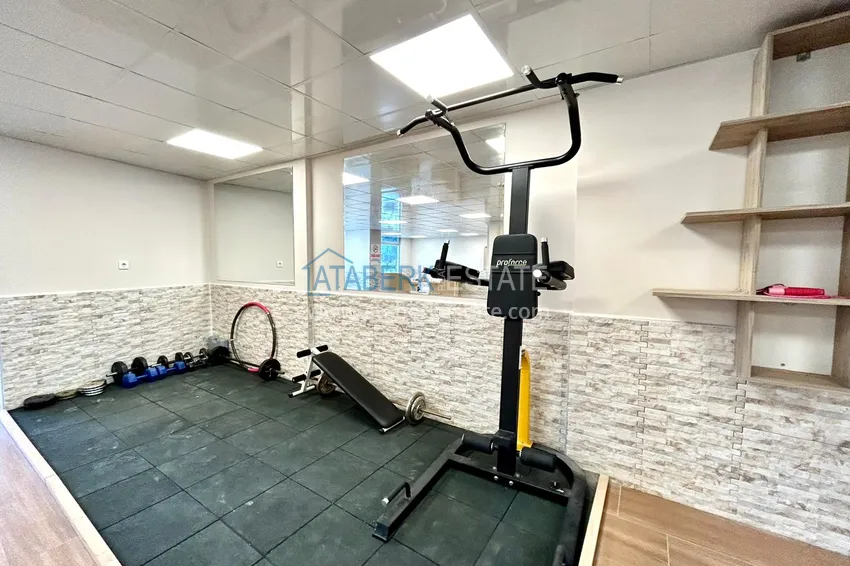 2+1 apartment in Mahmutlar with furniture and two balconies  17 