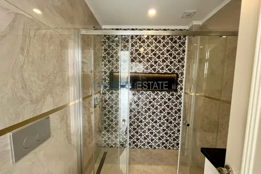 Purchase Finely finished apartment in the center of Alanya — Cleopatra beach area 10 