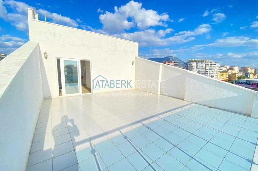 1+1 apartment in Alanya, Oba — turnkey with a glazed balcony, near the sea 13