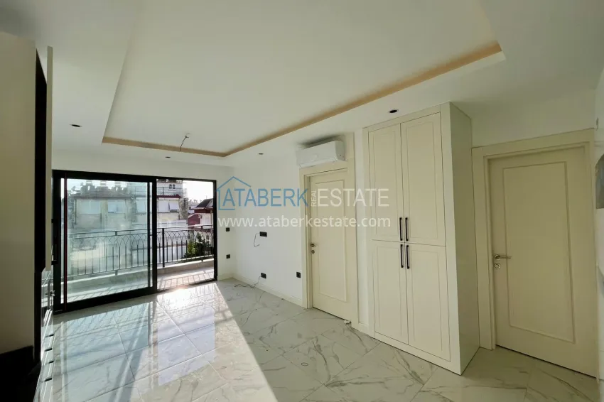 Purchase Finely finished apartment in the center of Alanya — Cleopatra beach area 4 