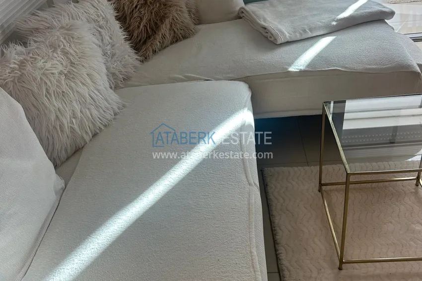 Purchase 1+1 apartment in Alanya, Oba — turnkey with a glazed balcony, near the sea 8