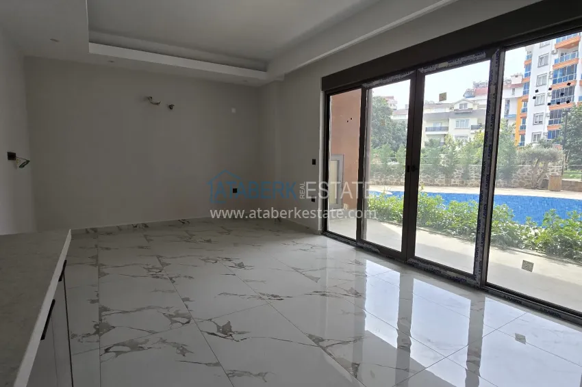 Garden duplex 2+1 in Tosmur with fine finishing 16 