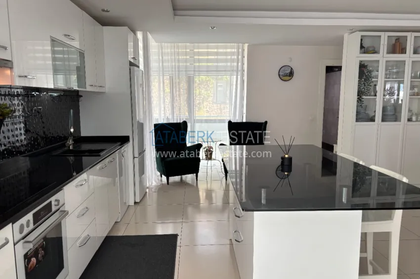 Purchase 3+1 duplex apartment with 80 m2 terrace and private sauna — Alanya, Kestel district, 300 m from the sea 4 