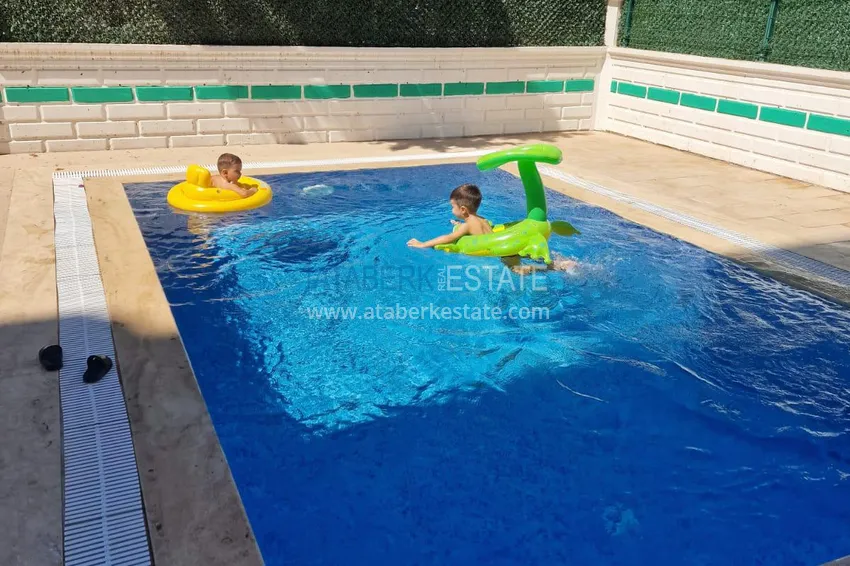 Linear 3+1 apartment in Kargicak on the first line — with a separate kitchen and sea view 5