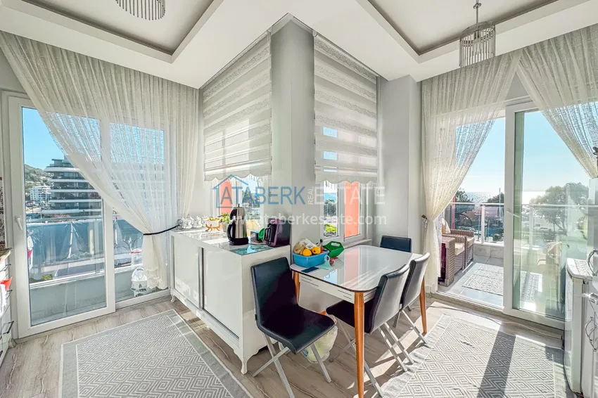 Purchase Linear 3+1 apartment in Kargicak on the first line — with a separate kitchen and sea view 5