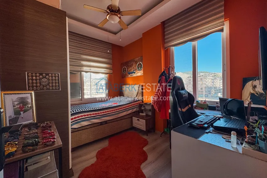 Purchase Linear 3+1 apartment in Kargicak on the first line — with a separate kitchen and sea view 7