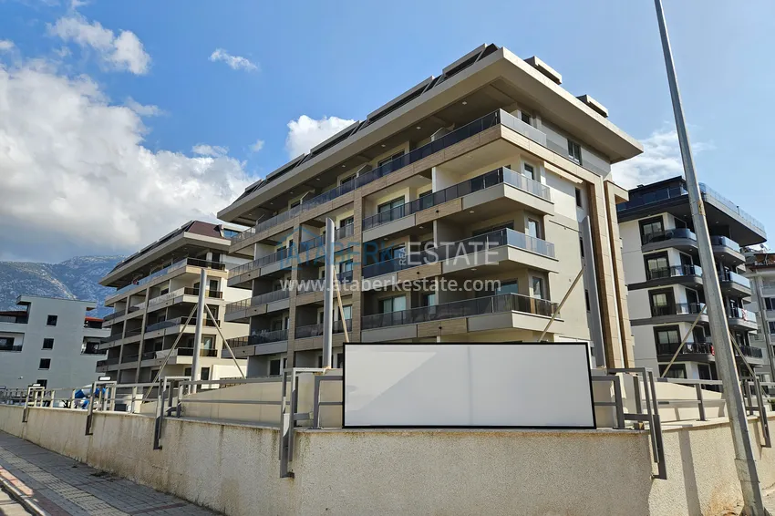 1+1 apartment in Kestel 200 meters from the sea - with sea and mountain views 13 