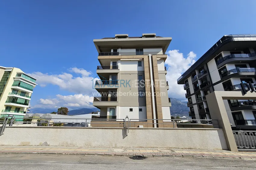 1+1 apartment in Kestel 200 meters from the sea - with sea and mountain views 14 