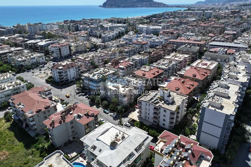 3+1 penthouse duplex with furniture and a glazed balcony in the Oba area. Real estate for a residence permit 2 