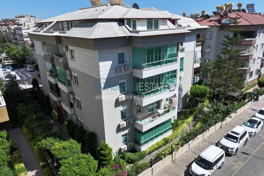 3+1 penthouse duplex with furniture and a glazed balcony in the Oba area. Real estate for a residence permit 5 