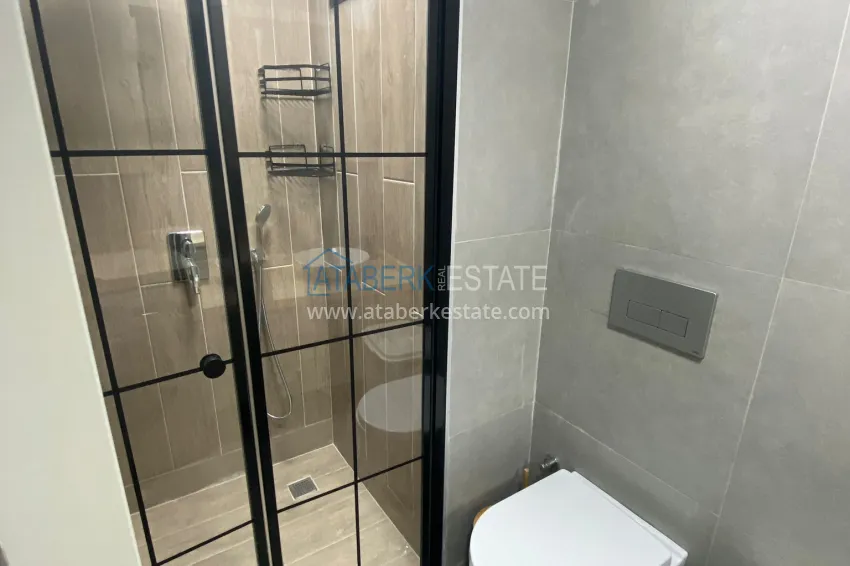 Purchase 1+1 penthouse for short-term rent in the center of Alanya - furnished, 250 m to Keykubat Beach No. 43 14 