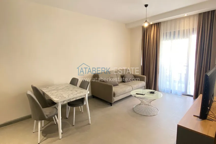Purchase 1+1 penthouse for short-term rent in the center of Alanya - furnished, 250 m to Keykubat Beach No. 43 8 