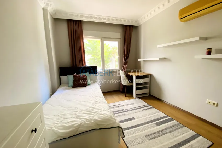 Purchase 2+1 apartment in Mahmutlar - in a well-maintained complex and only 350 m from the sea 13