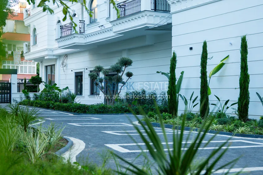New premium residence in the center of Alanya - apartments from the developer  4 