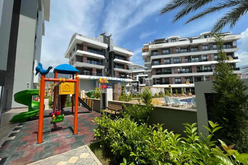 1+1 apartment in Alanya, Oba district with furniture and mountain views — installments up to 6 months 5