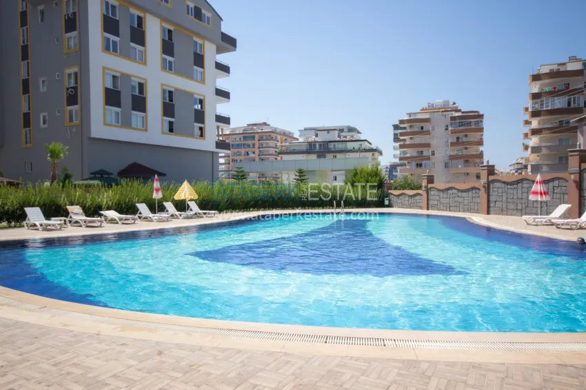 Turnkey 1+1 75 m² apartment with sea view in Mahmutlar 6 