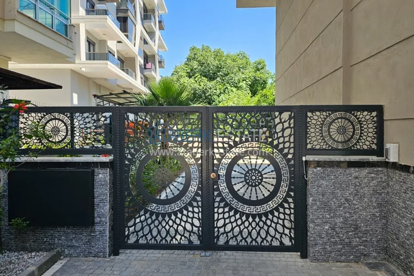 Comfort residential complex in Alanya - the center of Mahmutlar 6 