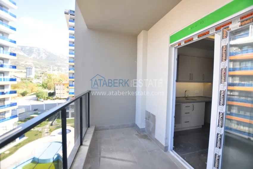 Purchase Modern club-format complex in Alanya, Mahmutlar district 7 