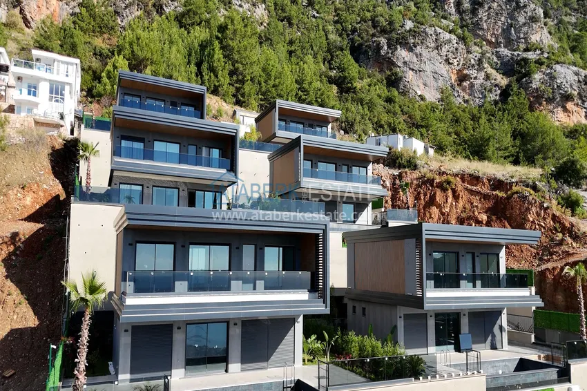 Villas in Alanya, Bektash mountain district - luxury real estate under construction 1 