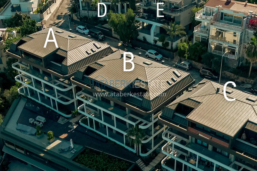 Apartments with panoramic views from the developer in the historic heart of Alanya. Property for a residence permit 7 