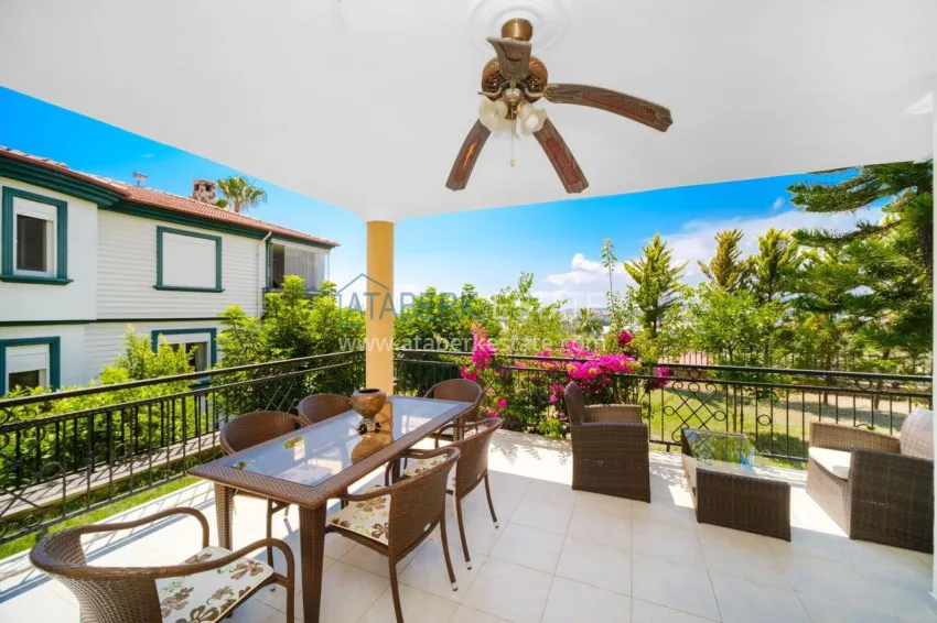 Purchase Villa 3+1 by the sea in Konakli — furnished, for a residence permit, with an excellent location 5 