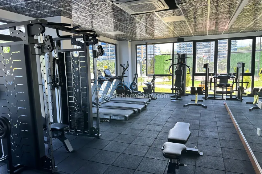 Good price! Apartment 1+1 in Mahmutlar — property under a residence permit with mountain views 20