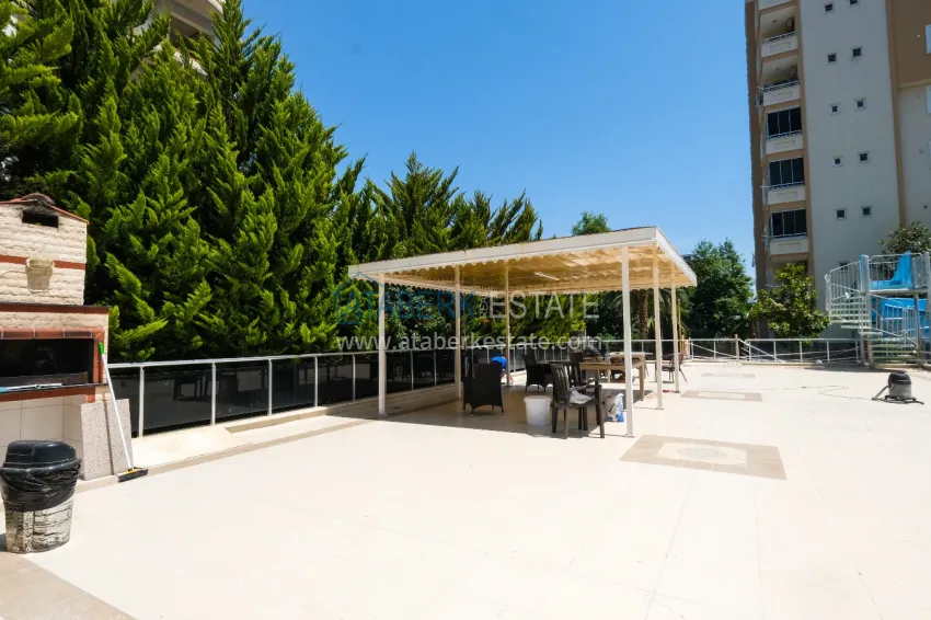 Furnished apartment with mountain views in Mahmutlar 3 