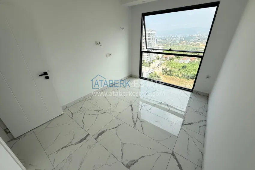 Purchase Good price! Apartment 1+1 in Mahmutlar — property under a residence permit with mountain views 9