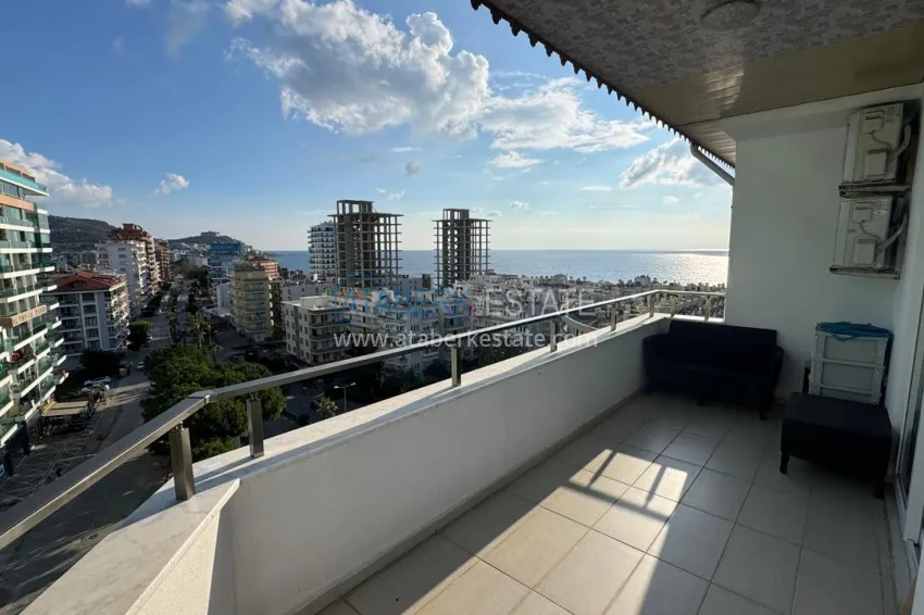 Purchase Furnished penthouse with views in a complex on the main street of Mahmutlar district 11 