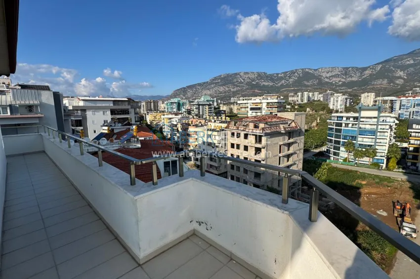 Purchase Furnished penthouse with views in a complex on the main street of Mahmutlar district 13 