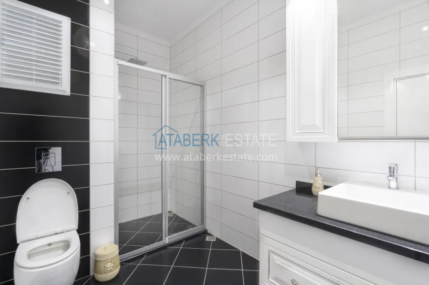 Purchase Elite 3+1 penthouse in Oba - a two-level apartment with a luxurious interior 14 