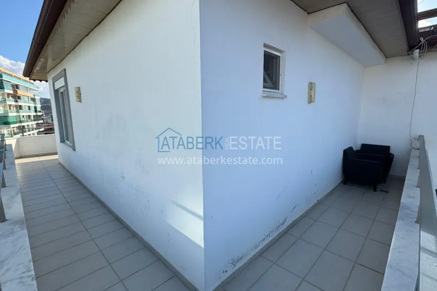 Purchase Furnished penthouse with views in a complex on the main street of Mahmutlar district 15 