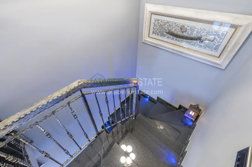 Purchase Elite 3+1 penthouse in Oba - a two-level apartment with a luxurious interior 16 