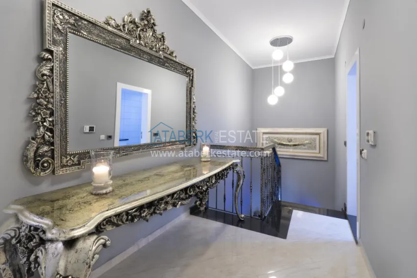 Purchase Elite 3+1 penthouse in Oba - a two-level apartment with a luxurious interior 17 