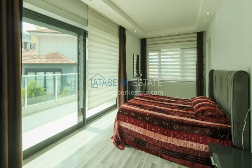 Purchase Garden duplex 3+1 in Kargicak with furniture - property under citizenship 19 