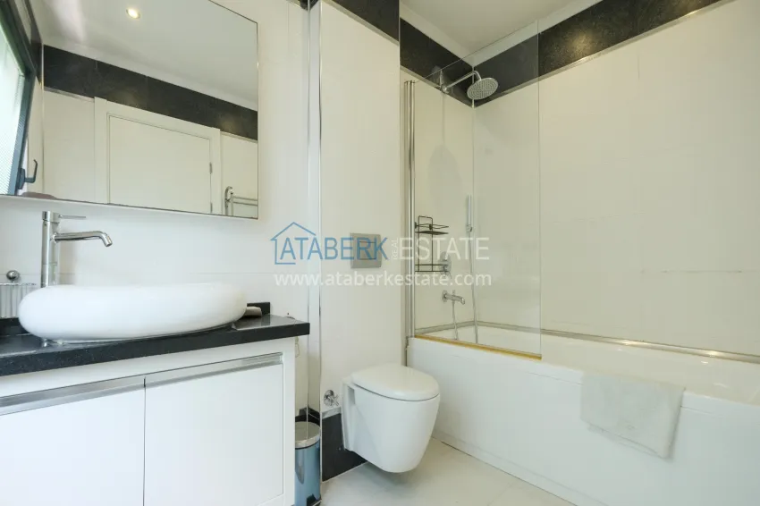 Purchase Garden duplex 3+1 in Kargicak with furniture - property under citizenship 20 