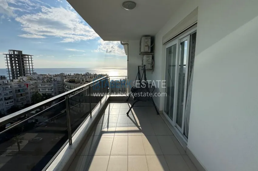 Purchase Furnished penthouse with views in a complex on the main street of Mahmutlar district 26 