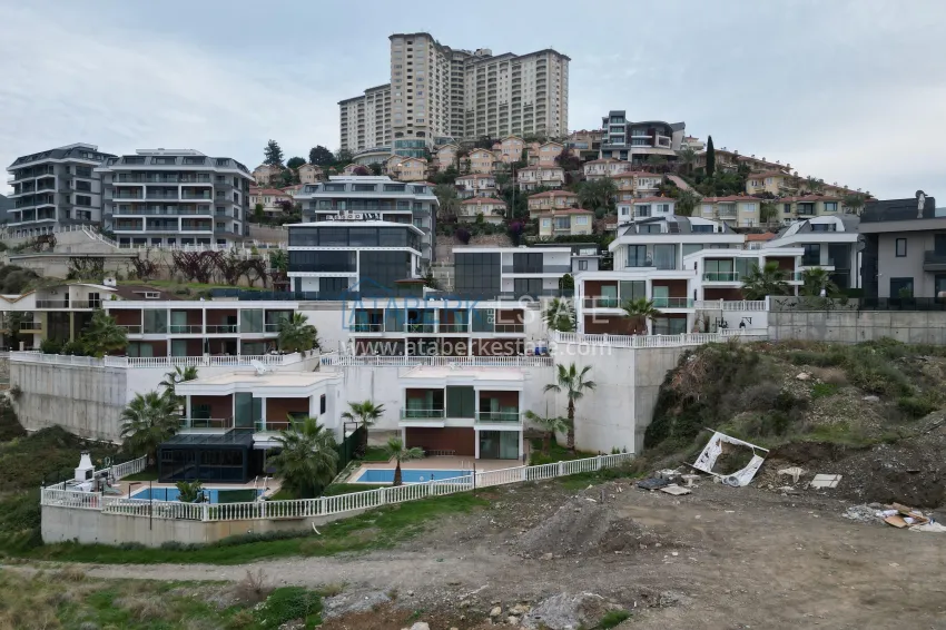 3+1 villa in Kargicak with private pool, furniture and panoramic views 5 