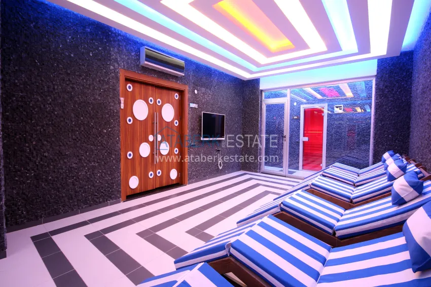 Elite 3+1 penthouse in Oba - a two-level apartment with a luxurious interior 16 