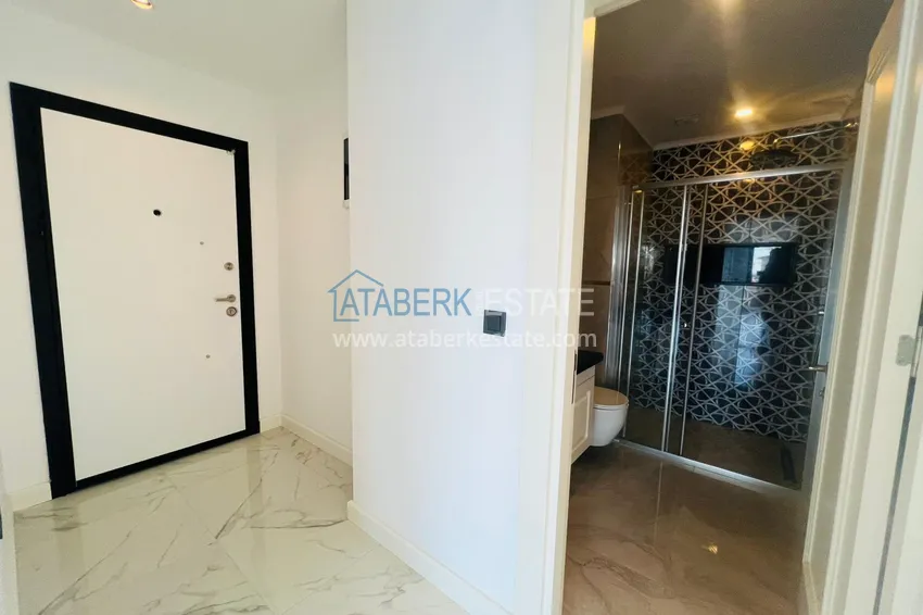 Purchase 1+1 apartment in the center of Alanya — Cleopatra beach area, from the owner in the complex at the final stage of construction 1