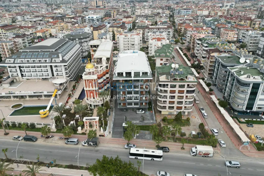 1+1 apartment with sea view in a complex on the beachfront in the Oba area 2 