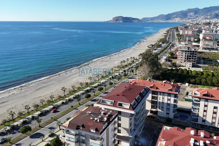 New beachfront project in Kestel district, Alanya 2 