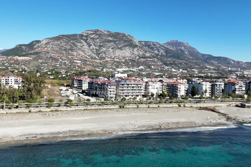 New beachfront project in Kestel district, Alanya 4 
