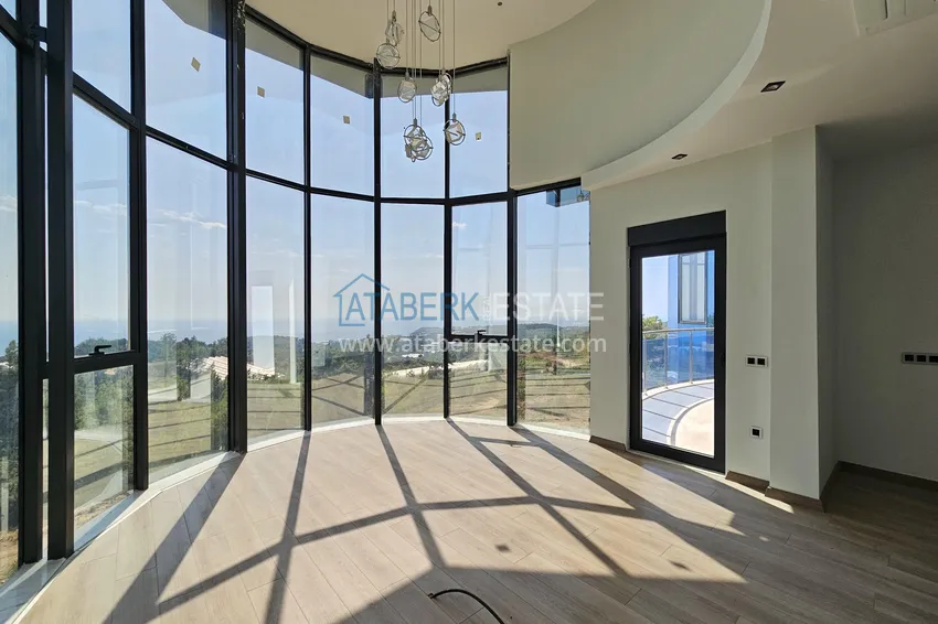 Purchase  Luxury private villa in Alanya, Incekum district. Citizenship property 49 