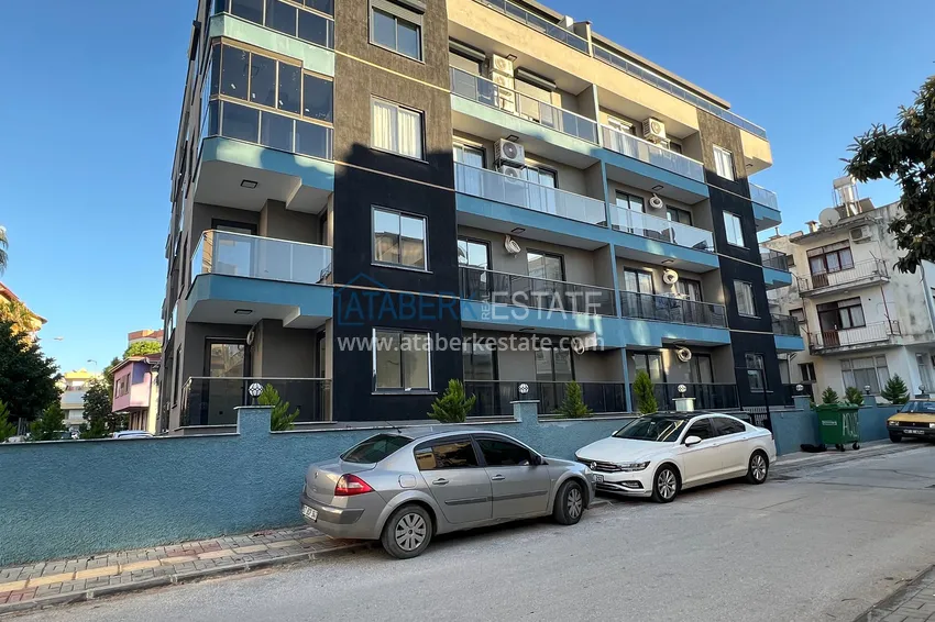 Short-term rent - 2+1 penthouse in the center of Alanya, Cleopatra beach area No. 13 3 