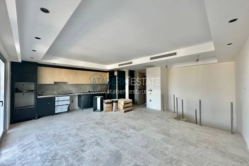 Purchase 2+1 duplex in Alanya, Tosmur is suitable for a residence permit - with sea view, 200 m to the beach 1 