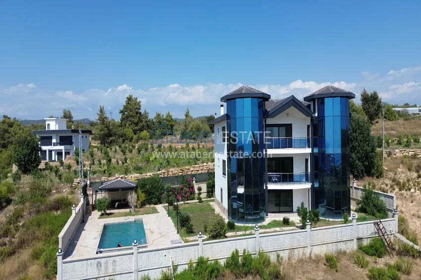 Luxury private villa in Alanya, Incekum district. Citizenship property 3 