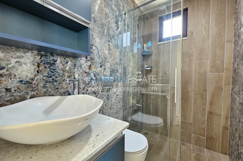 Purchase  Luxury private villa in Alanya, Incekum district. Citizenship property 37 