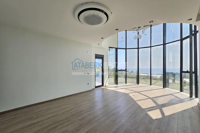 Purchase  Luxury private villa in Alanya, Incekum district. Citizenship property 61 